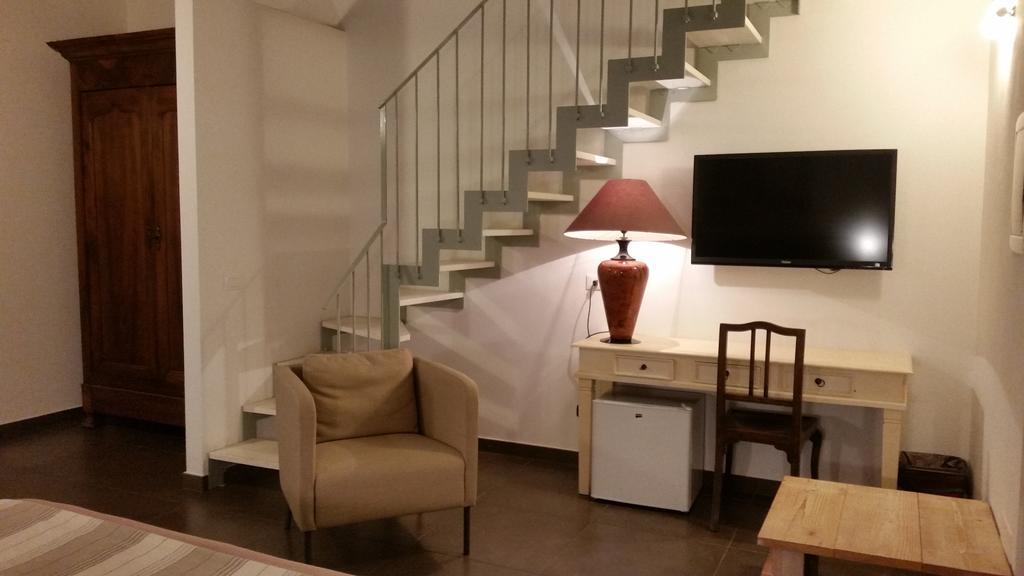 Up Room&Suite Lecce Exterior photo