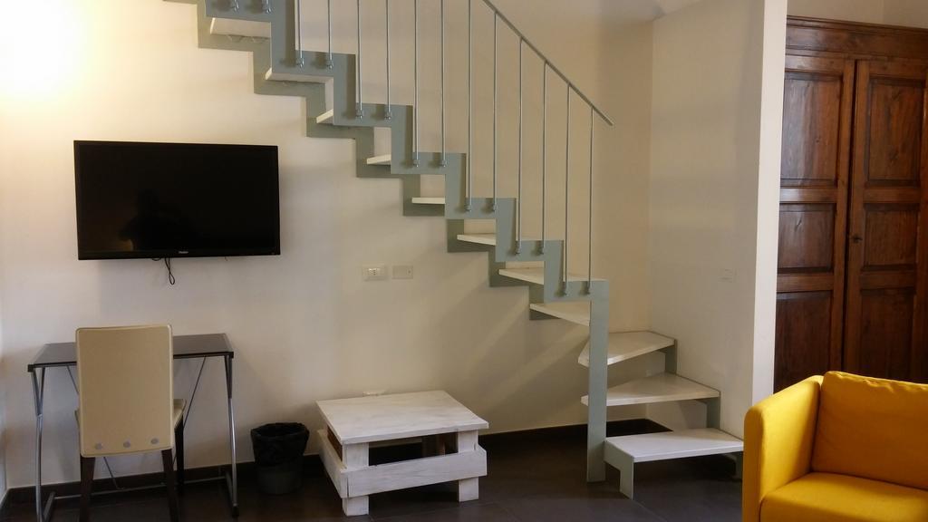 Up Room&Suite Lecce Exterior photo