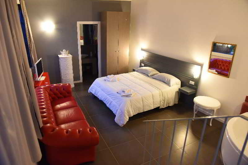 Up Room&Suite Lecce Exterior photo