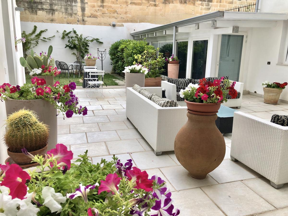 Up Room&Suite Lecce Exterior photo