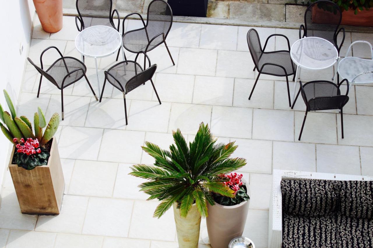 Up Room&Suite Lecce Exterior photo