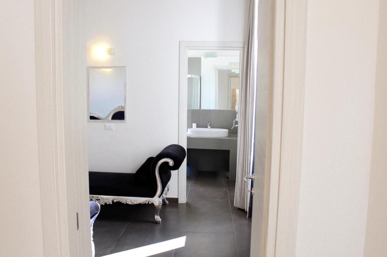 Up Room&Suite Lecce Exterior photo